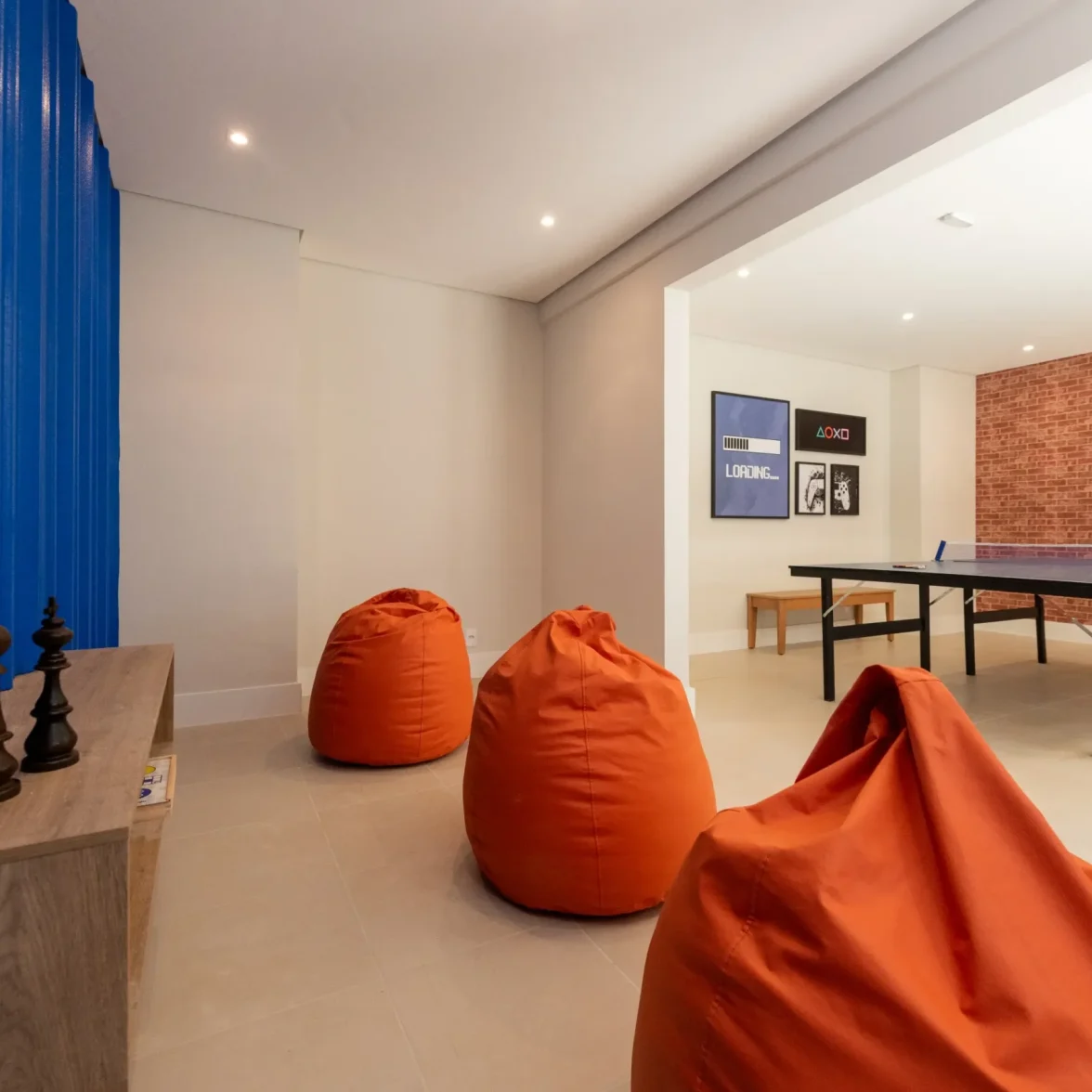 2b95fc621d2b7ced90b468ffea807052140feb12